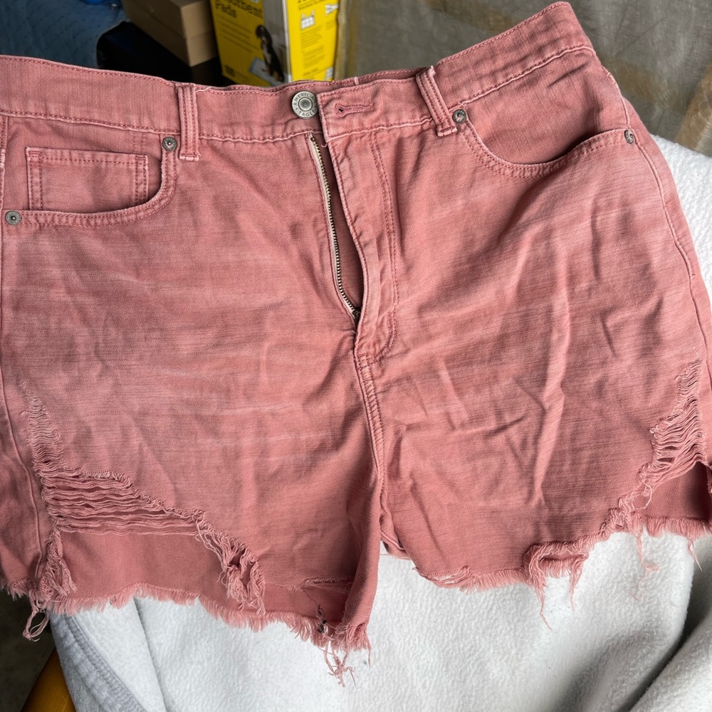 American Eagle Curvy Mom Jean Shorts